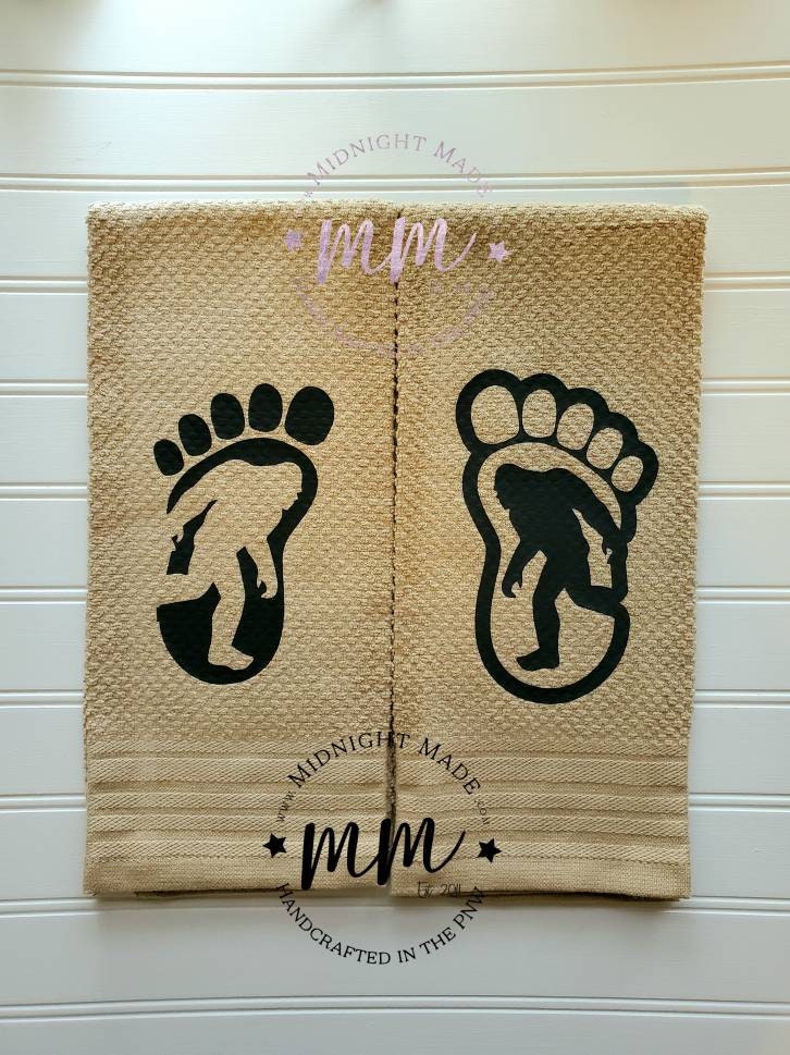 Bigfoot Sasquatch Yetty Yeti decor, funny towel decor Midnight Made Sasquatch