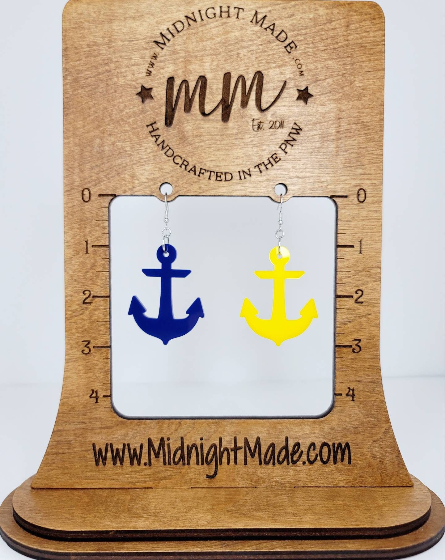 Anchor marine nautical earrings. Lightweight cute drop dangle earring.