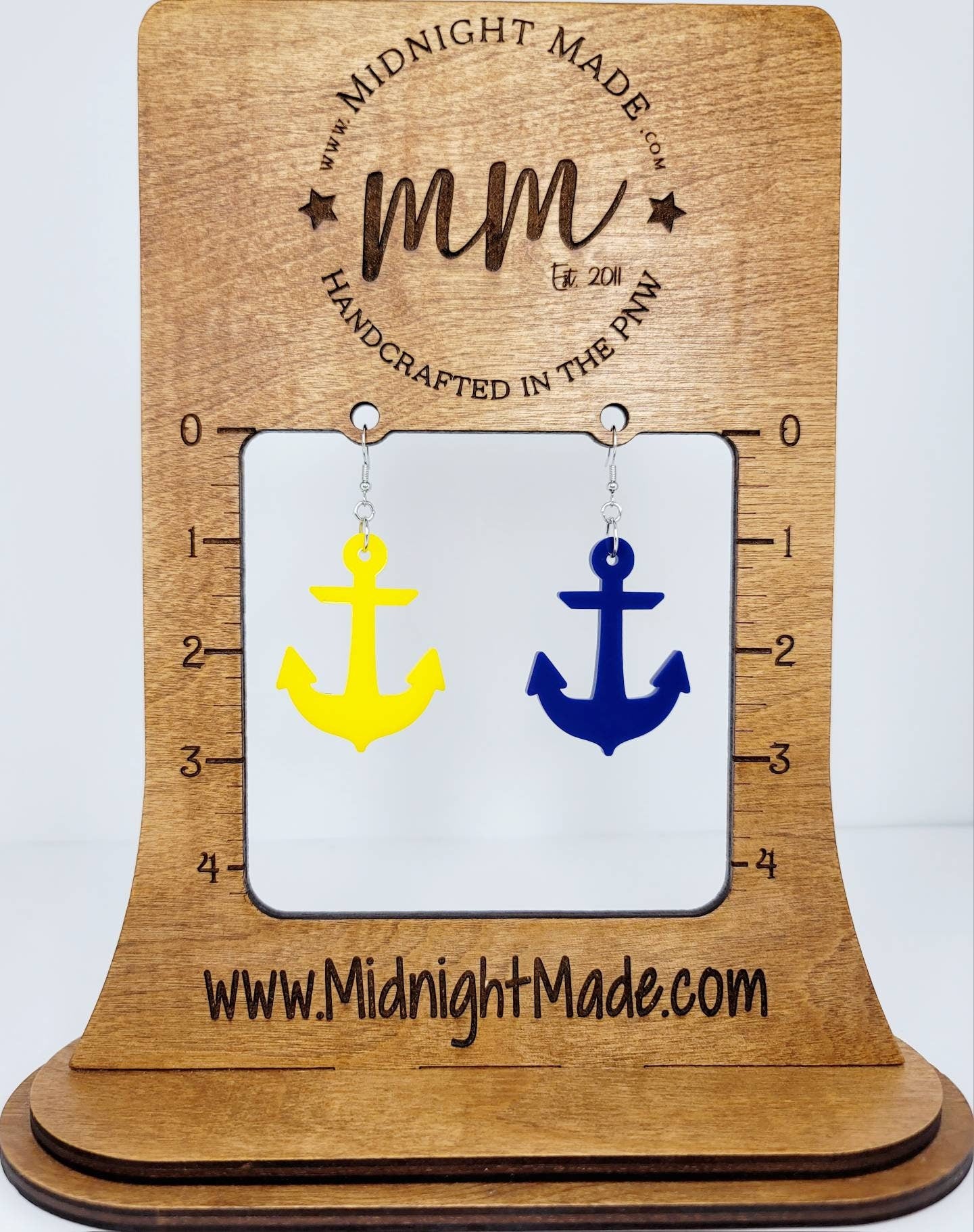 Anchor marine nautical earrings. Lightweight cute drop dangle earring.